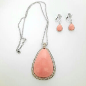 Vintage Avon 1970s Pale Fire Lucite Silver Tone Necklace And Earrings Set Lovely